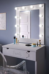 Комплект стол туалетный с зеркалом ДримСтар-1 белое дерево