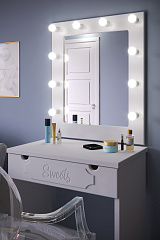 Зеркало ДримСтар ДС-40 белое дерево